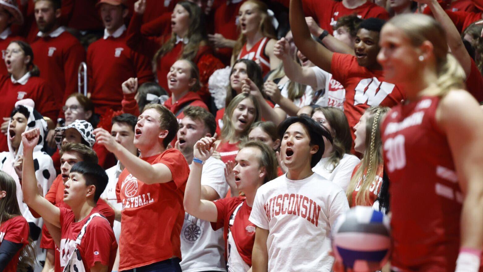 What stood out in Wisconsin volleyball's victory over Illinois